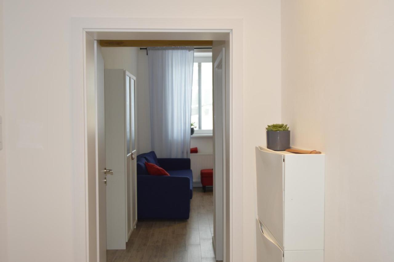 Byt na pěší zóně pod Bílou věží Strážnice Exterior foto